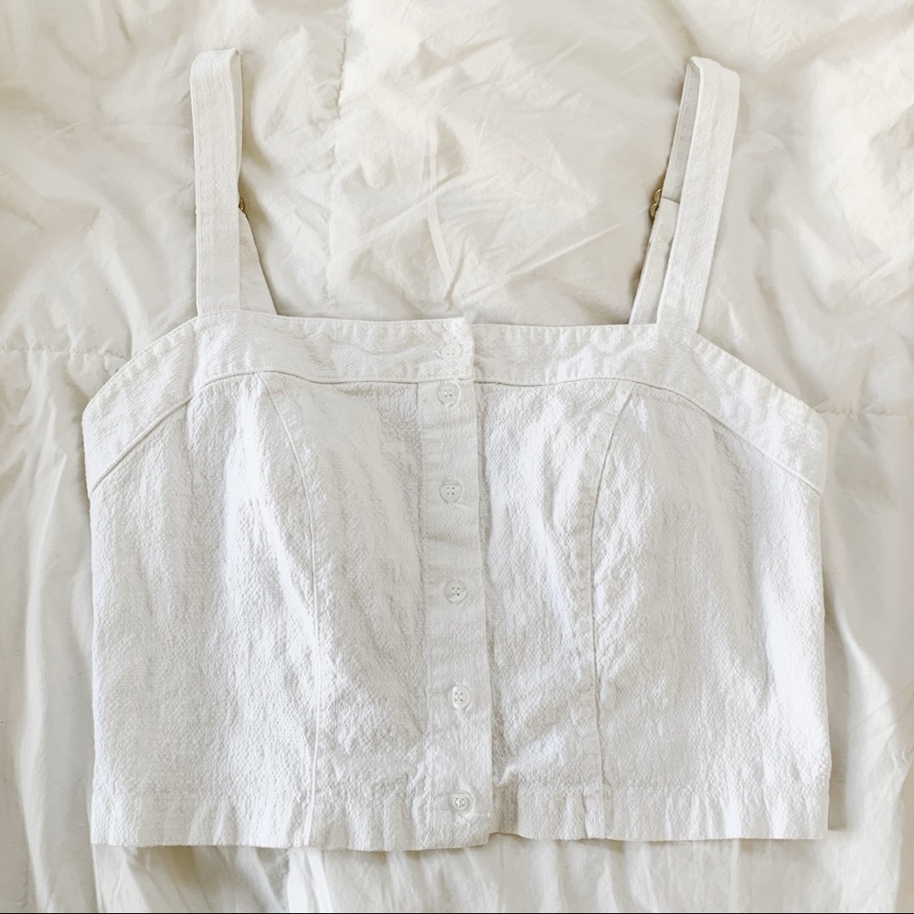 White tank!